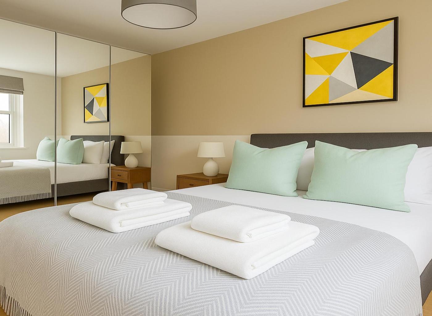 2 Bed In Shoreditch Apartment